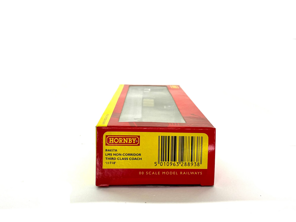 Hornby R4657A 57' non-corridor third class 11718 in LMS crimson