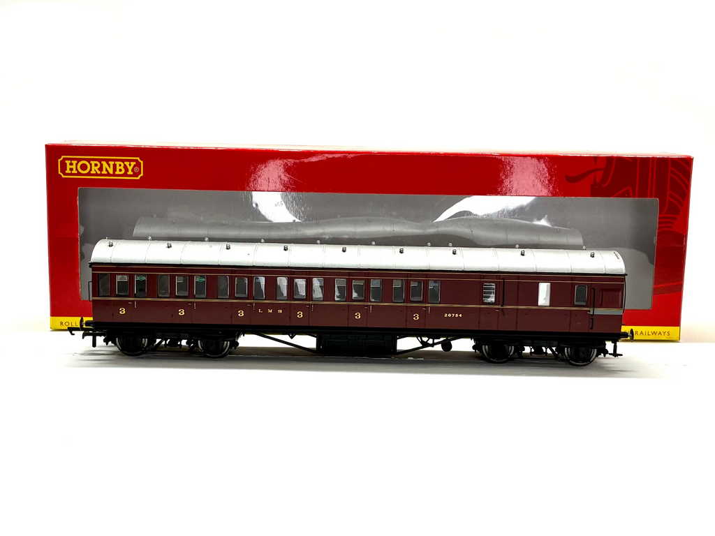 Hornby R4677B 57' non-corridor brake third 20754 in LMS crimson
