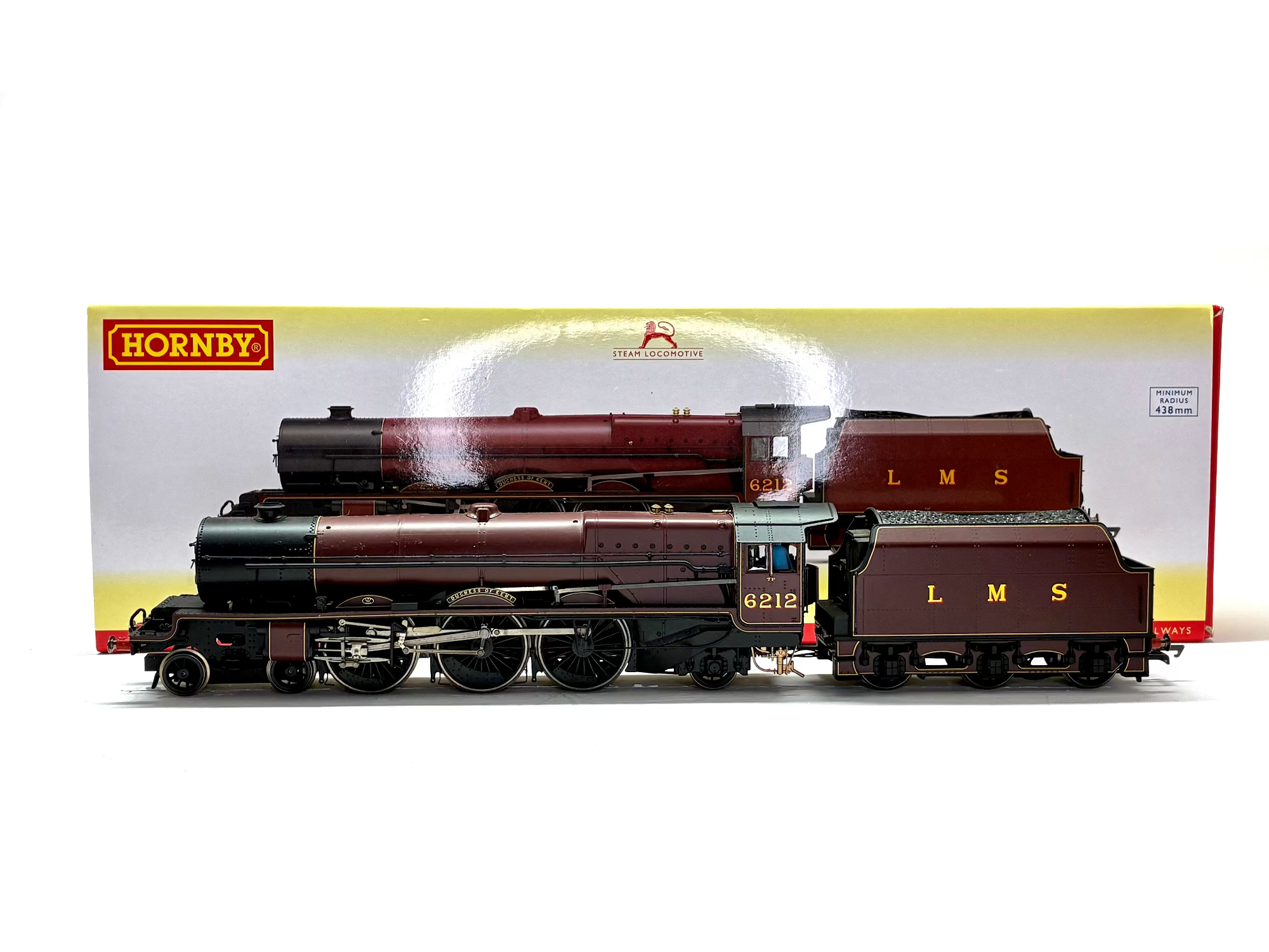 Hornby R3854 Class 8P Princess Royal 4-6-2 6212 'Duchess of Kent' in LMS crimson lake
