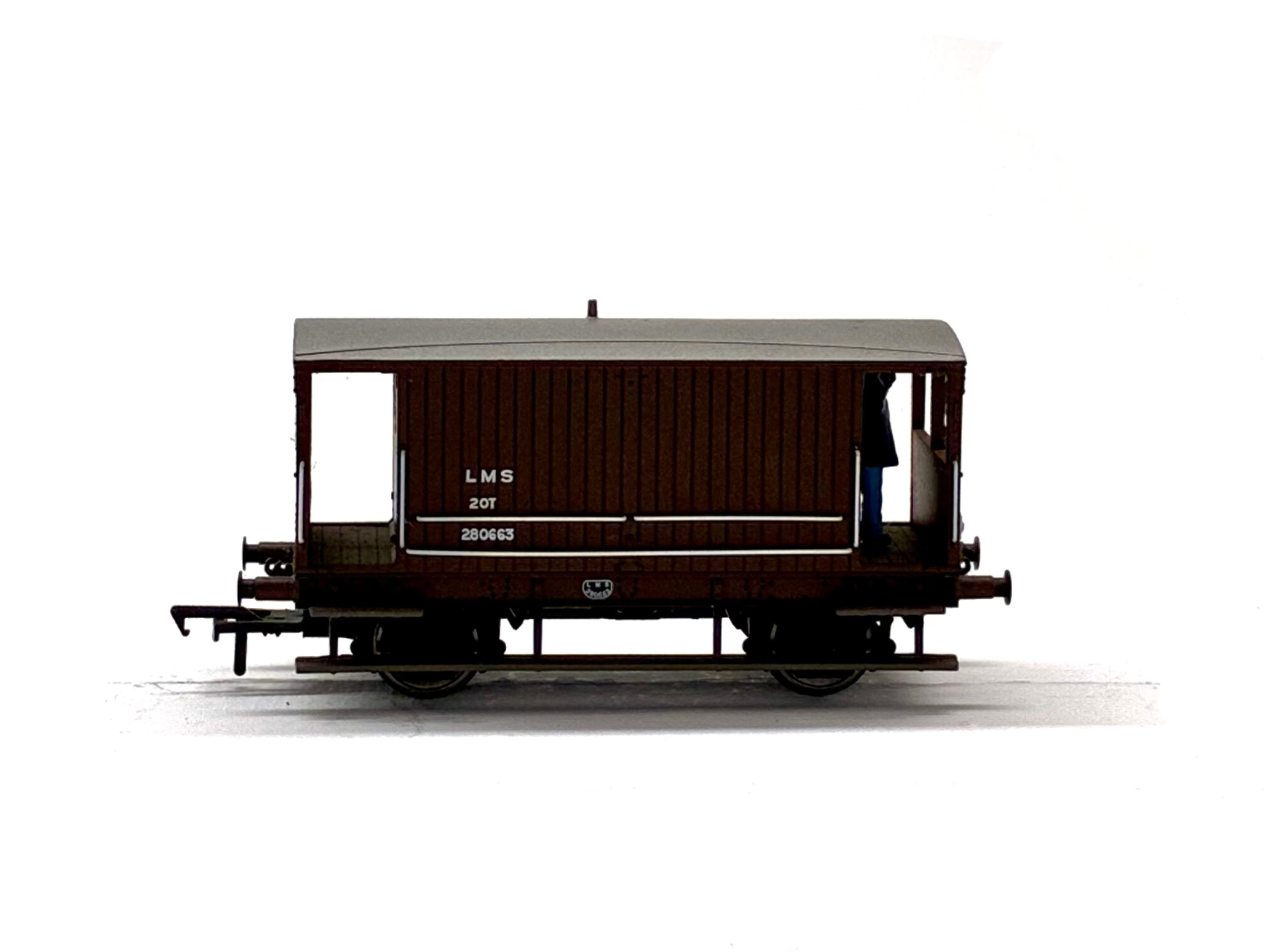 Bachmann Branchline 38-553 Midland 20T Brake Van LMS Bauxite