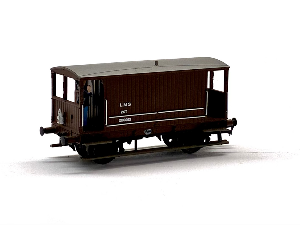 Bachmann Branchline 38-553 Midland 20T Brake Van LMS Bauxite