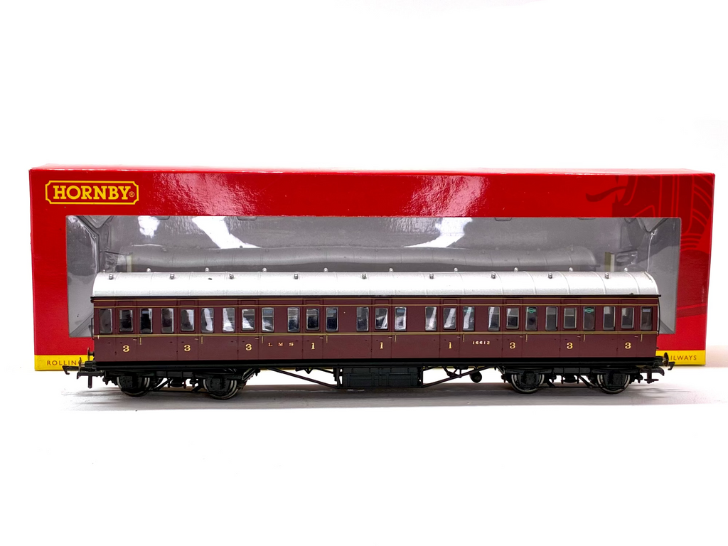 Hornby R4656A 57' non-corridor composite 16612 in LMS crimson
