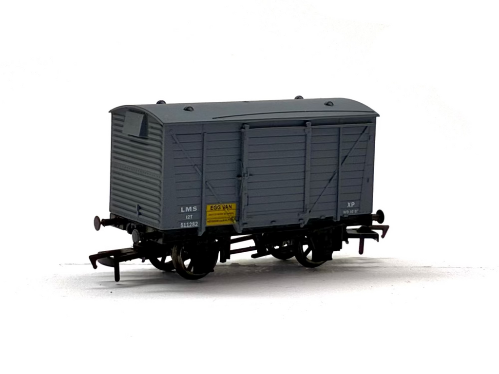 Dapol 4F-011-011 12-ton ventilated egg van in LMS grey 511282