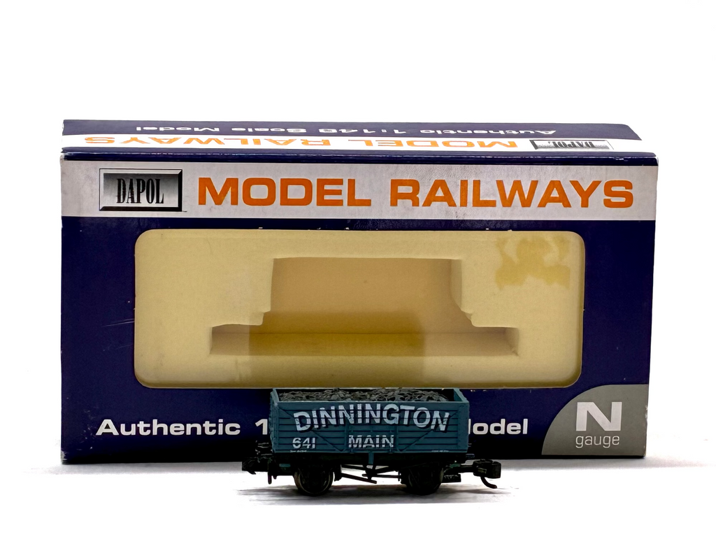 Dapol NB057 7 plank open wagon "Dinnington Main"