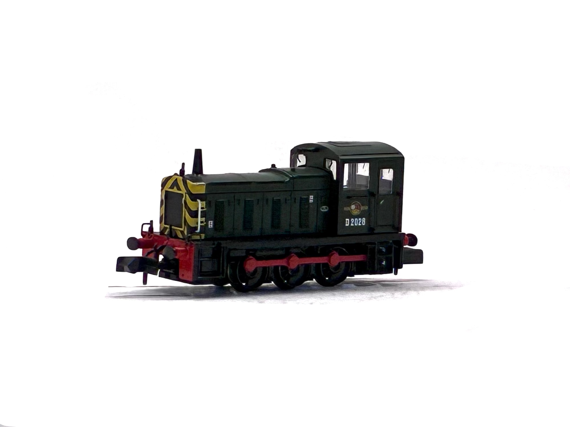 Graham Farish 371-061A Class 03 D2028 in BR green with wasp stripes