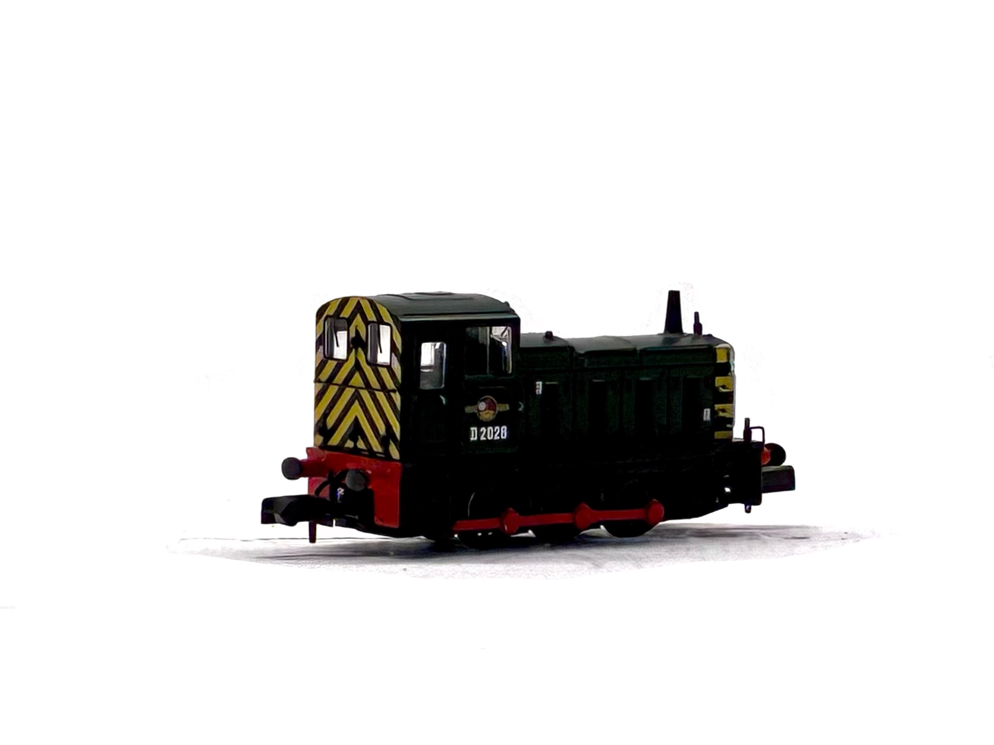 Graham Farish 371-061A Class 03 D2028 in BR green with wasp stripes