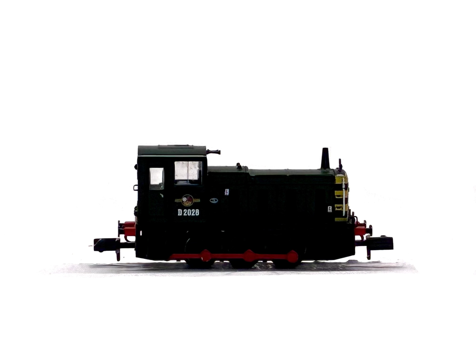 Graham Farish 371-061A Class 03 D2028 in BR green with wasp stripes