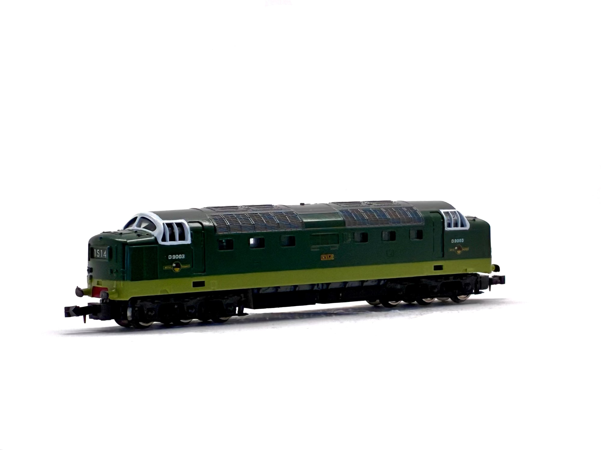 Lima 253 Class 55 Deltic D9003 'Meld' in BR Green