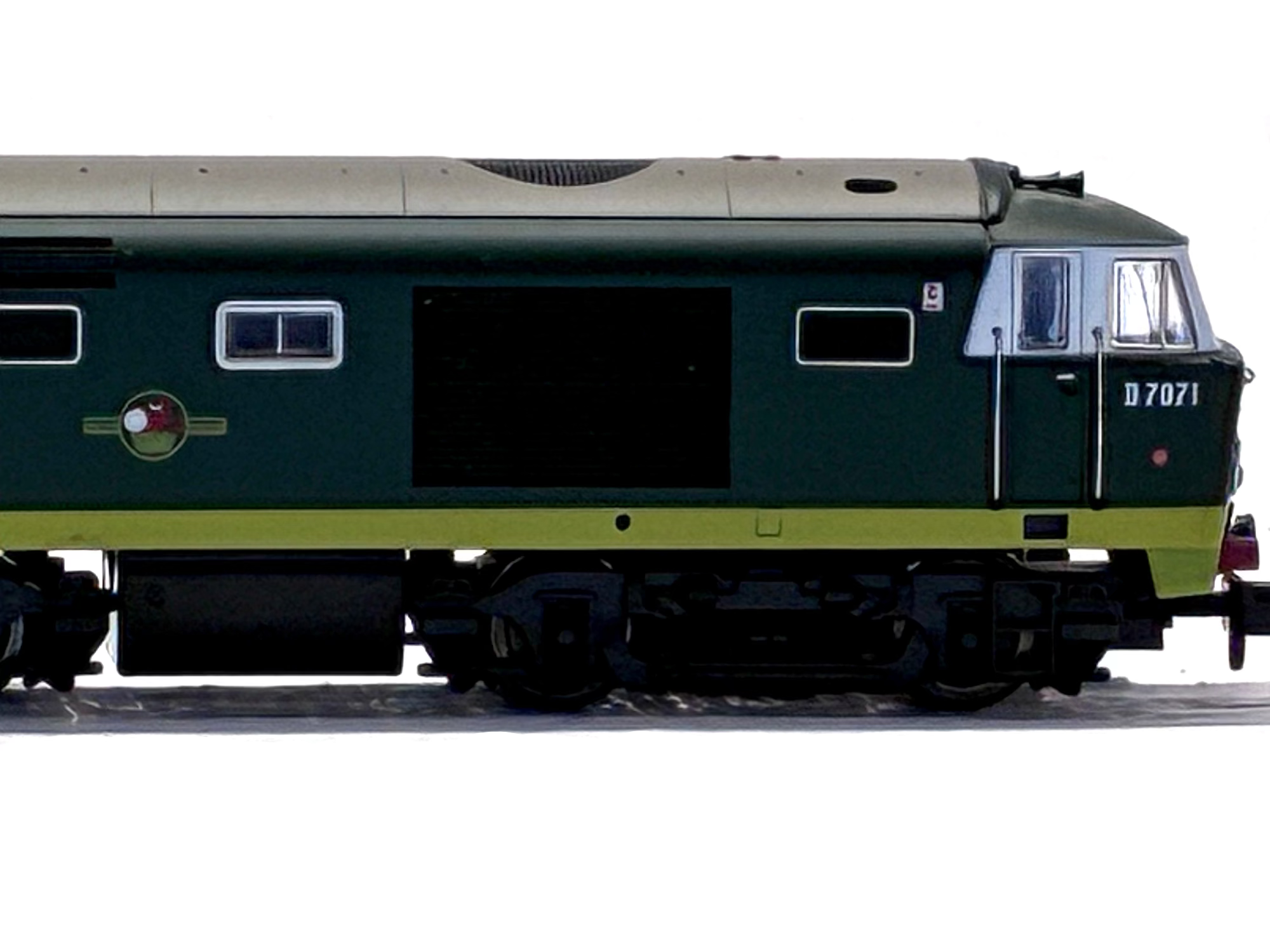 Dapol 2D-018-005 Class 35 'Hymek' D7072 in BR green unpowered dummy
