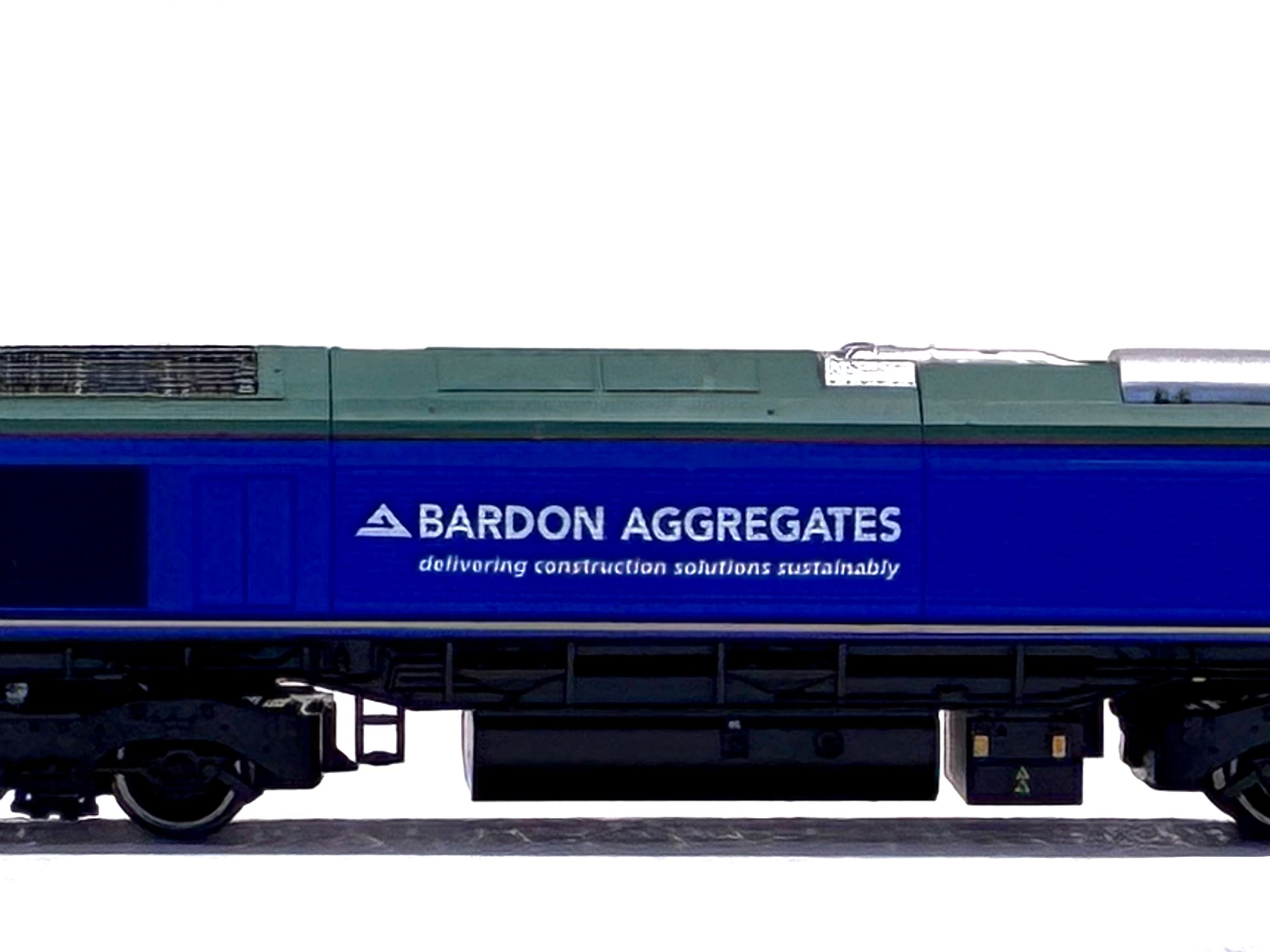 Dapol ND068 Class 66 diesel 66623 Bardon Aggregates livery, operated by Freightliner