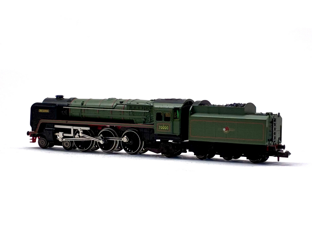 Minitrix 12037mini Britannia Class 4-6-2 'Britannia' 70000 in BR green with Late Crest