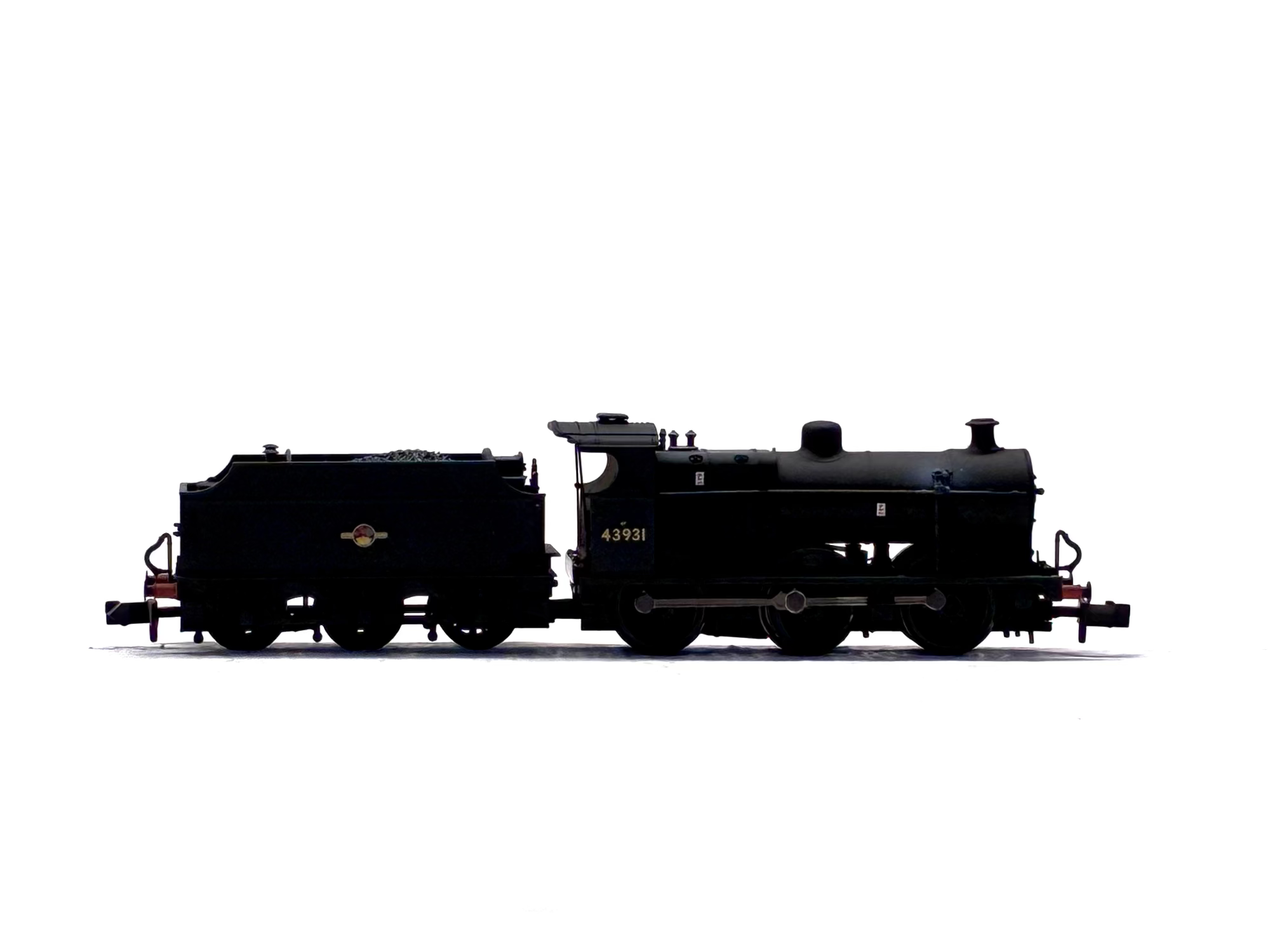Graham Farish 372-065 Class 4F 0-6-0 43931 in BR black with late crest weathered