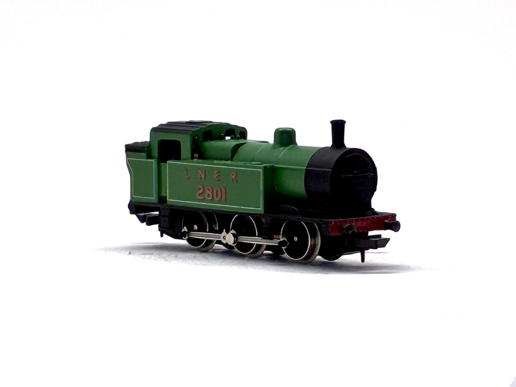 Graham Farish 1702 General Purpose 0-6-0T 2801 in LNER green