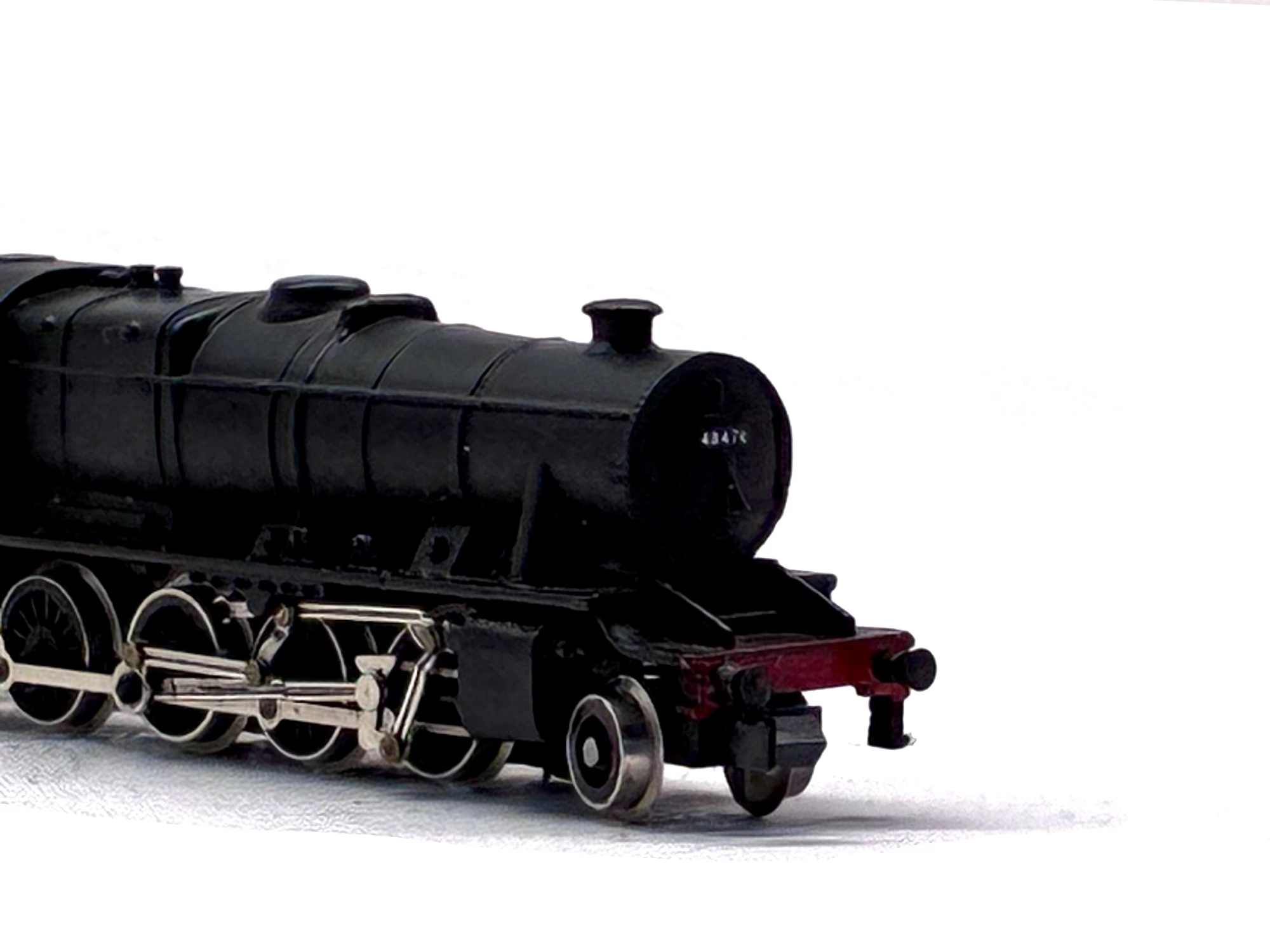 Graham Farish 1905 Class 8F 2-8-0 48476/48331/48413 in BR Black