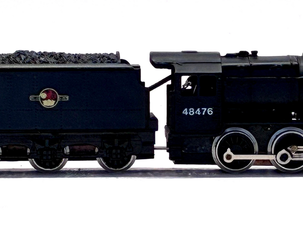 Graham Farish 1905 Class 8F 2-8-0 48476/48331/48413 in BR Black