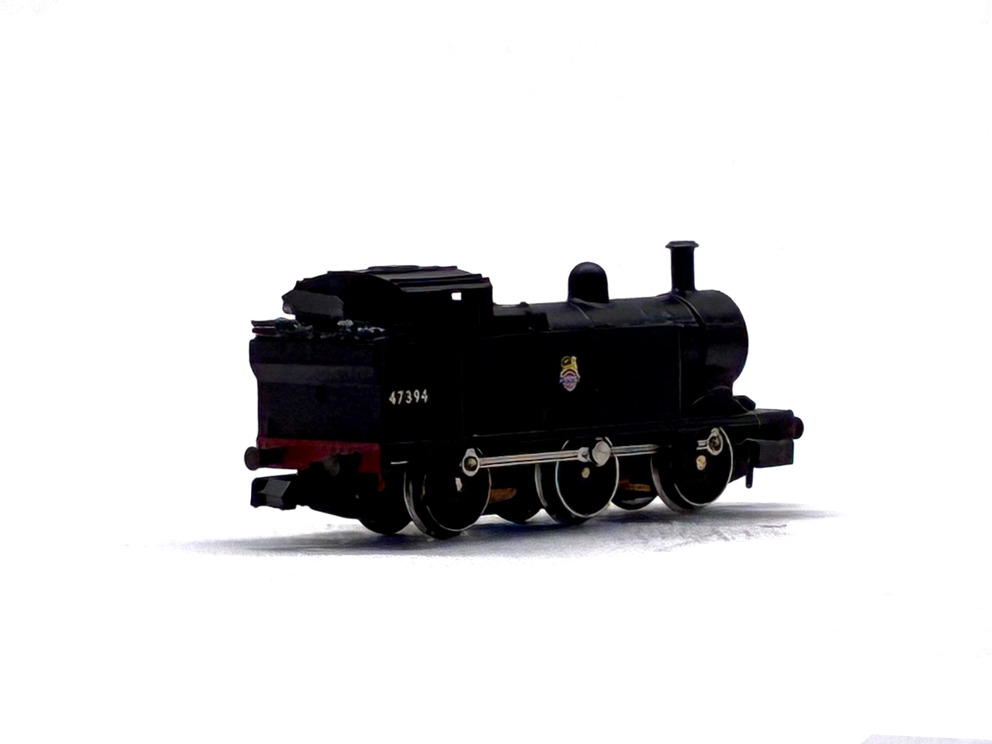 Graham Farish 1735 Class 3F Jinty 0-6-0T 47394 in BR Black with early crest