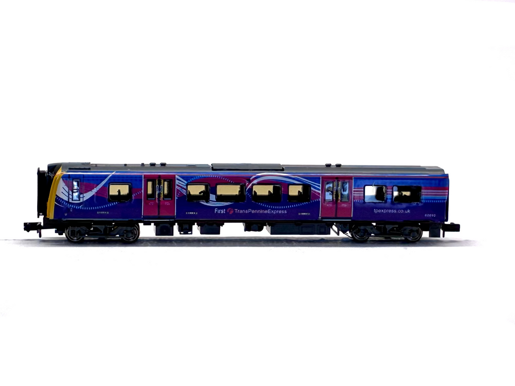 Graham Farish 371-700 Class 350/1 Desiro 4-car EMU 350 111 Rebranded