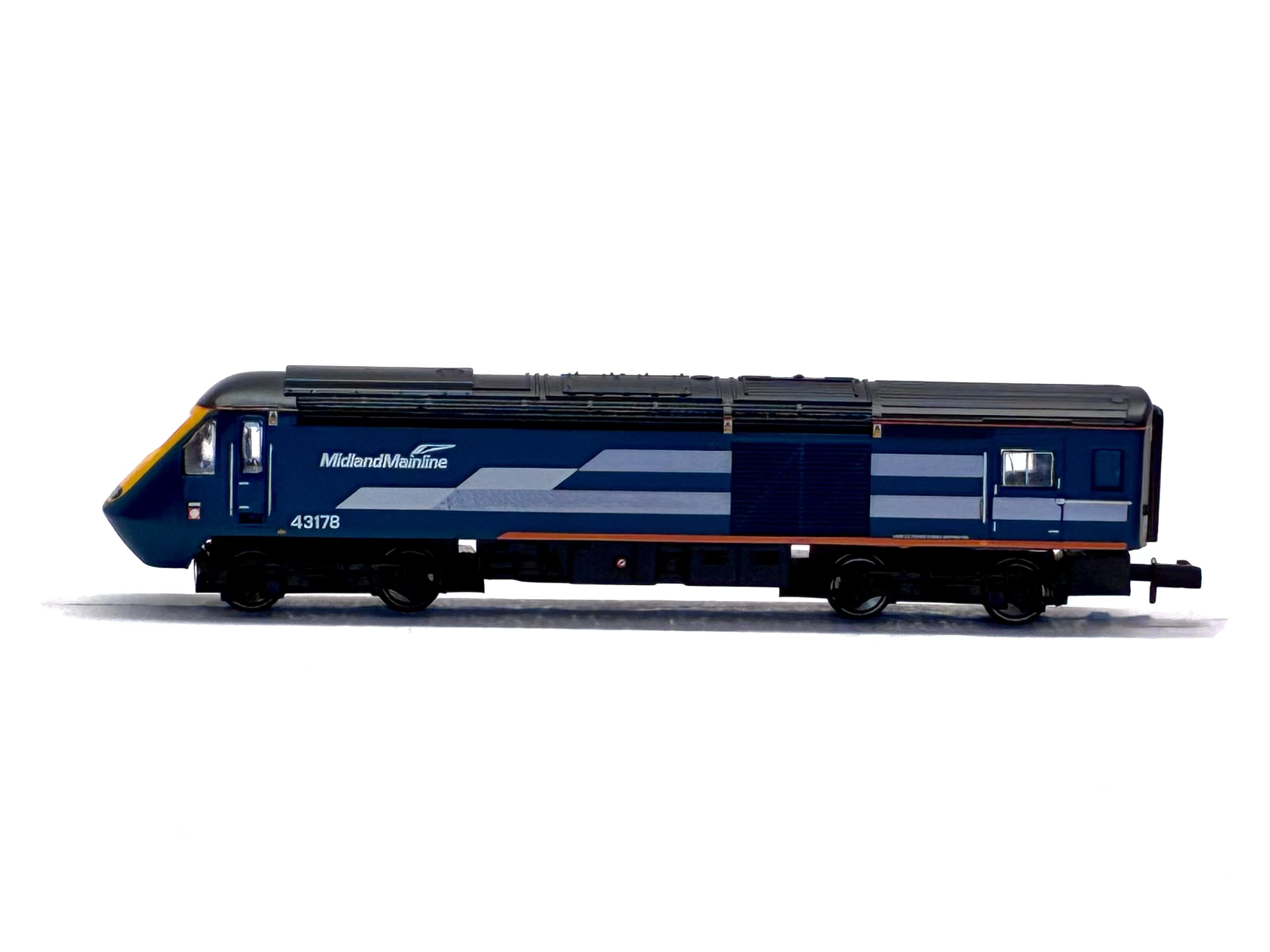 Graham Farish 371-475A HST 125 3 car set in Midland Mainline new livery