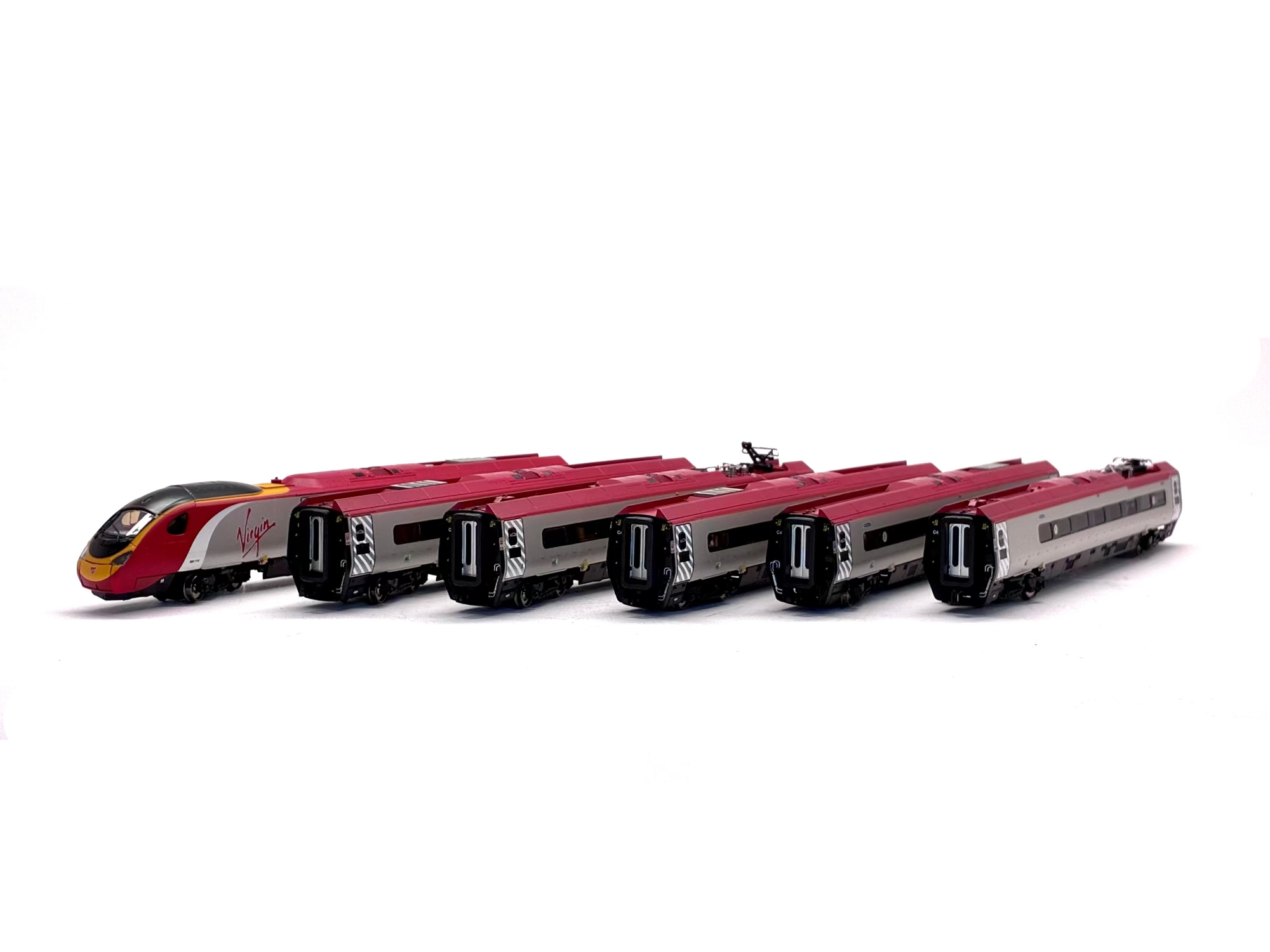 Revolution Trains N Class 390 'Pendolino' city of Manchester sound 11 car set