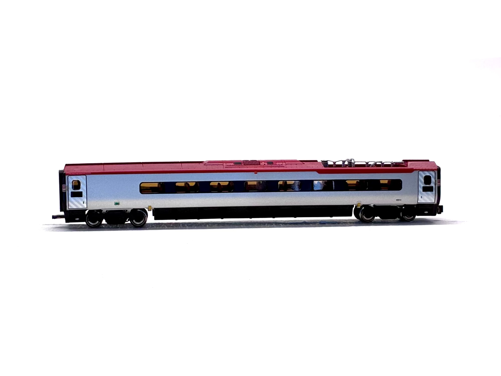 Revolution Trains N Class 390 'Pendolino' city of Manchester sound 11 car set