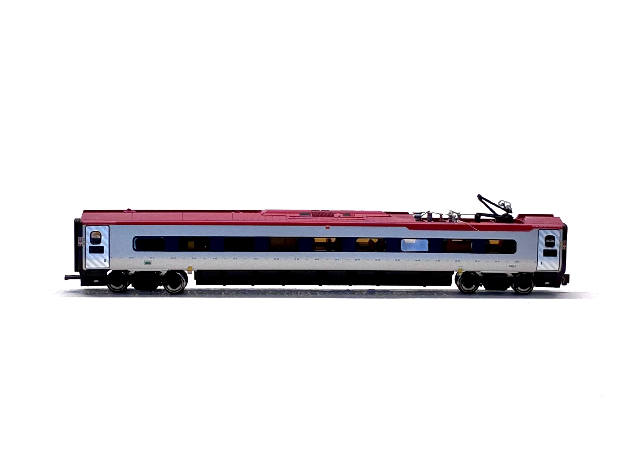 Revolution Trains N Class 390 'Pendolino' city of Manchester sound 11 car set