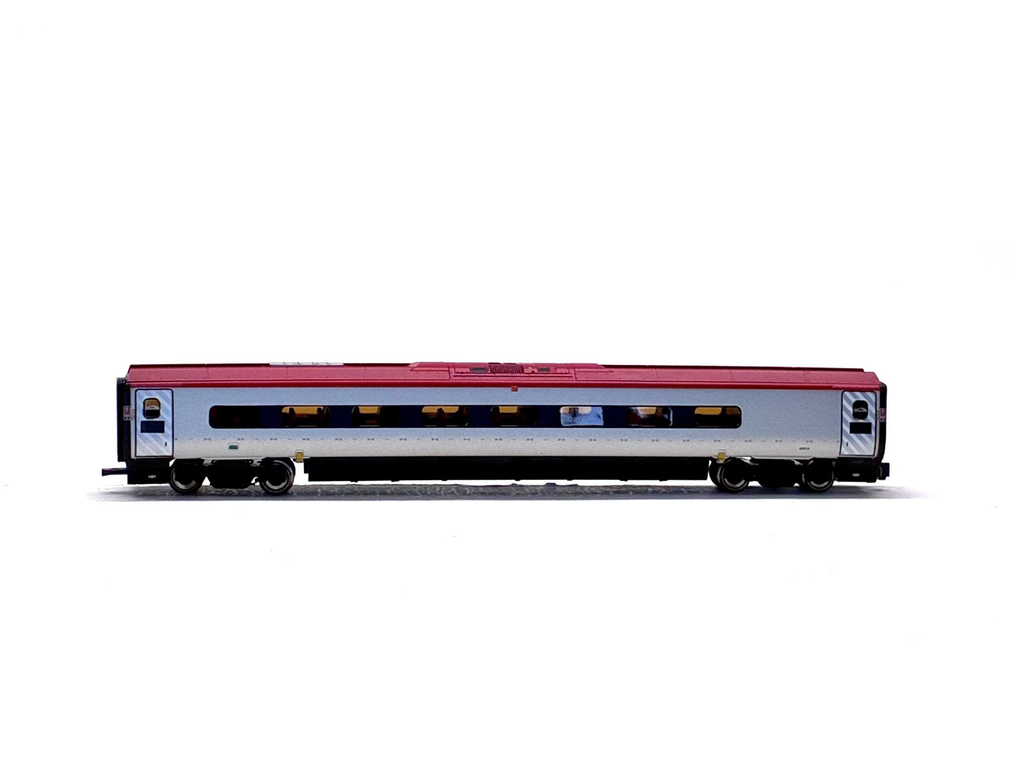 Revolution Trains N Class 390 'Pendolino' city of Manchester sound 11 car set