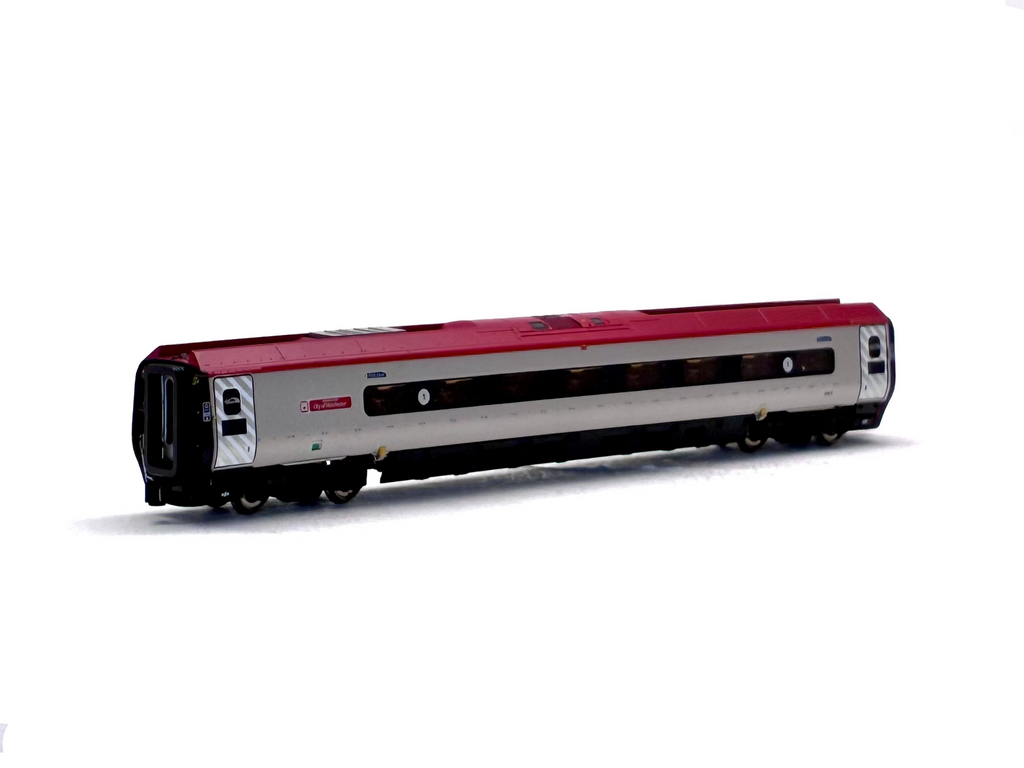 Revolution Trains N Class 390 'Pendolino' city of Manchester sound 11 car set