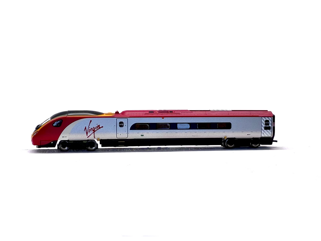 Revolution Trains N Class 390 'Pendolino' city of Manchester sound 11 car set