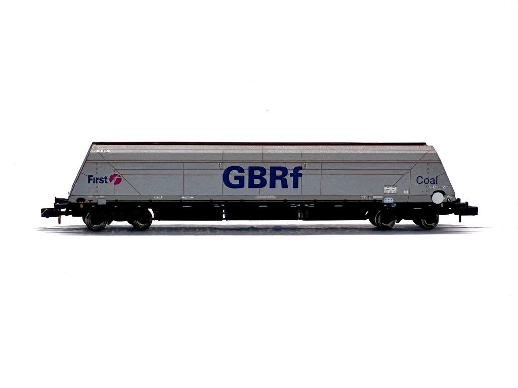 Graham Farish 377-575 102 ton HYA bulk coal hopper 371054 in GBRf livery
