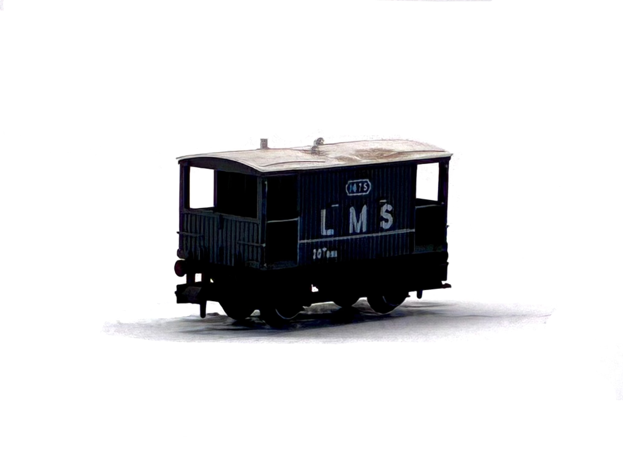 Peco Products NR-48M LMS 20 ton brake van in LMS grey 1675