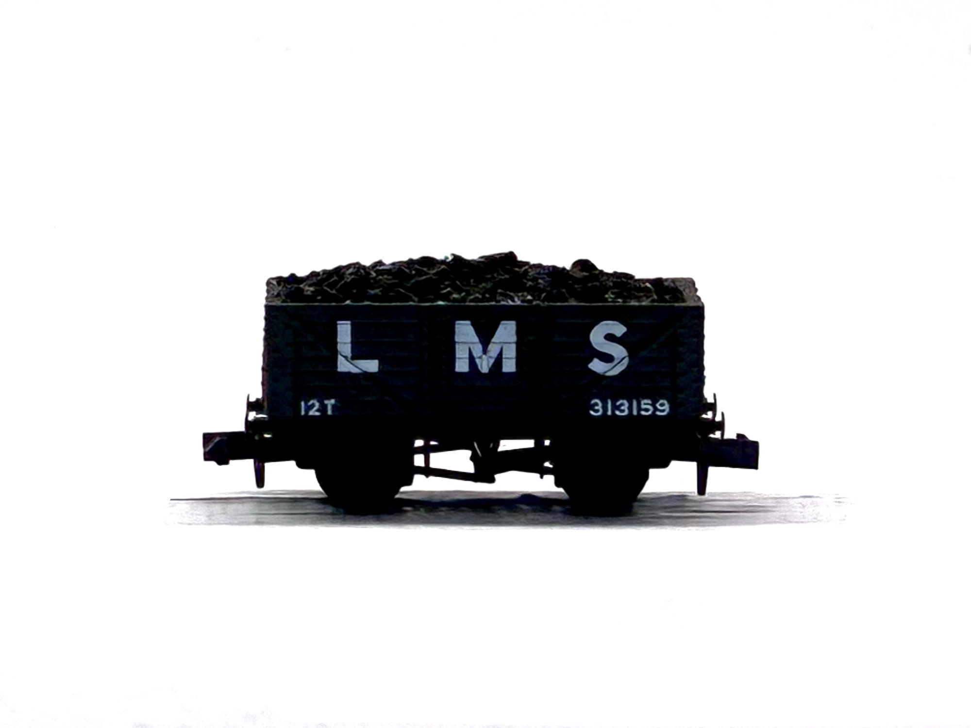 Peco Products NR-41M 7 plank open wagon in LMS grey 313159