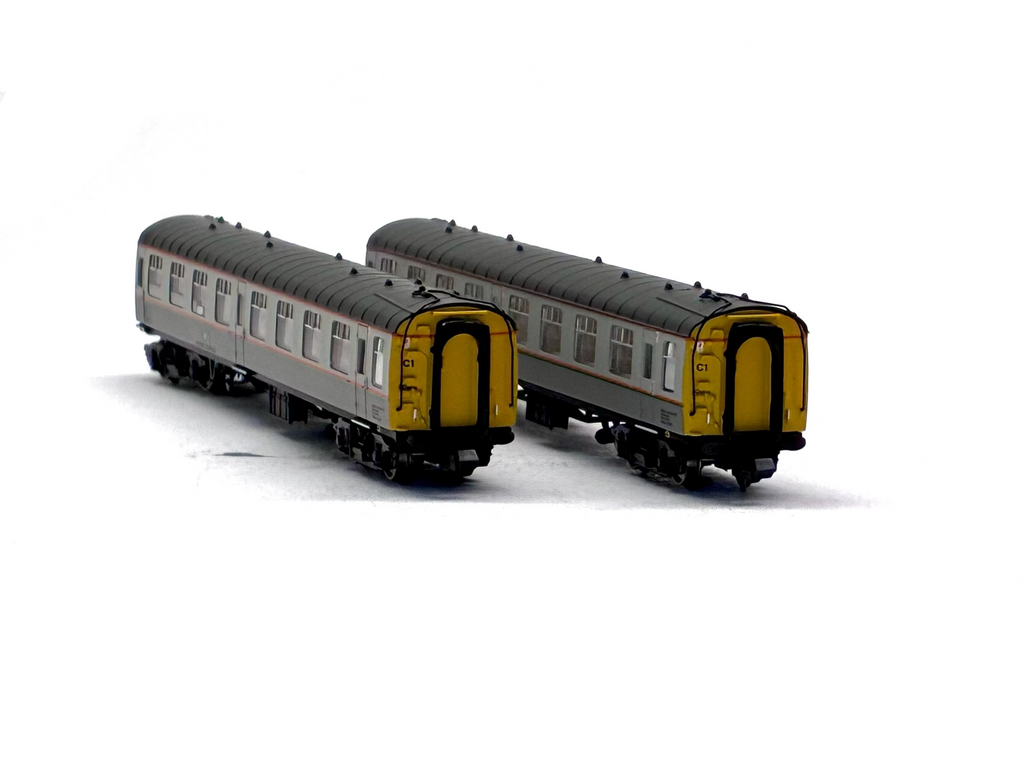Graham Farish 374-992 Mk1 Coach Pack Hunslet-Barclay Weed Killing Train