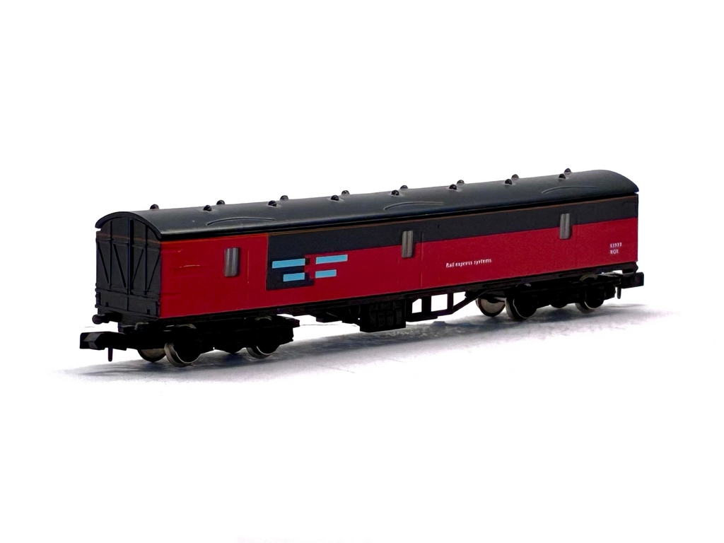 Graham Farish 4106 Mk1 GUV 93999 in RES red & black