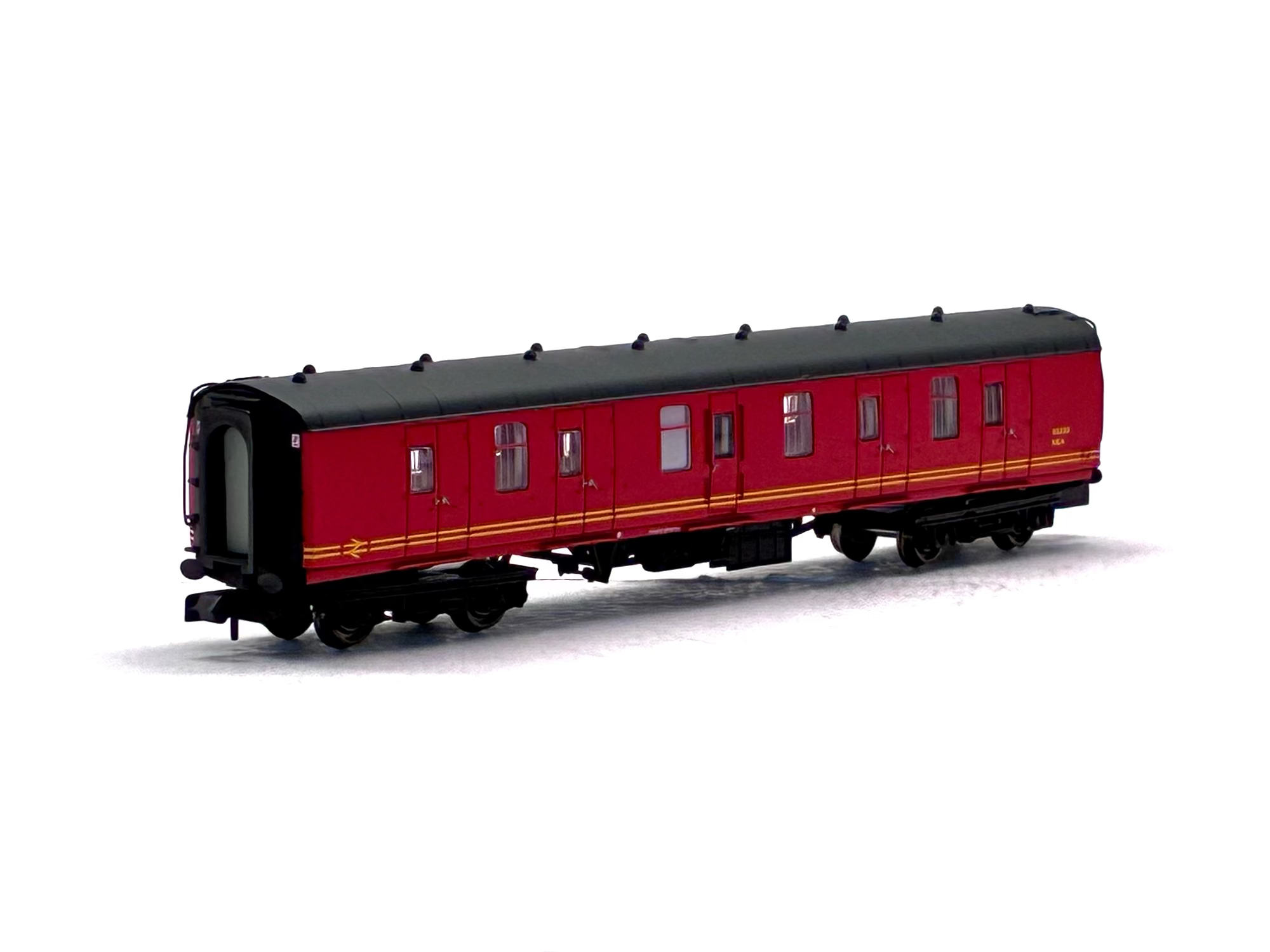 Graham Farish 374-044 BR Mark 1 BG in Royal Mail Letters livery