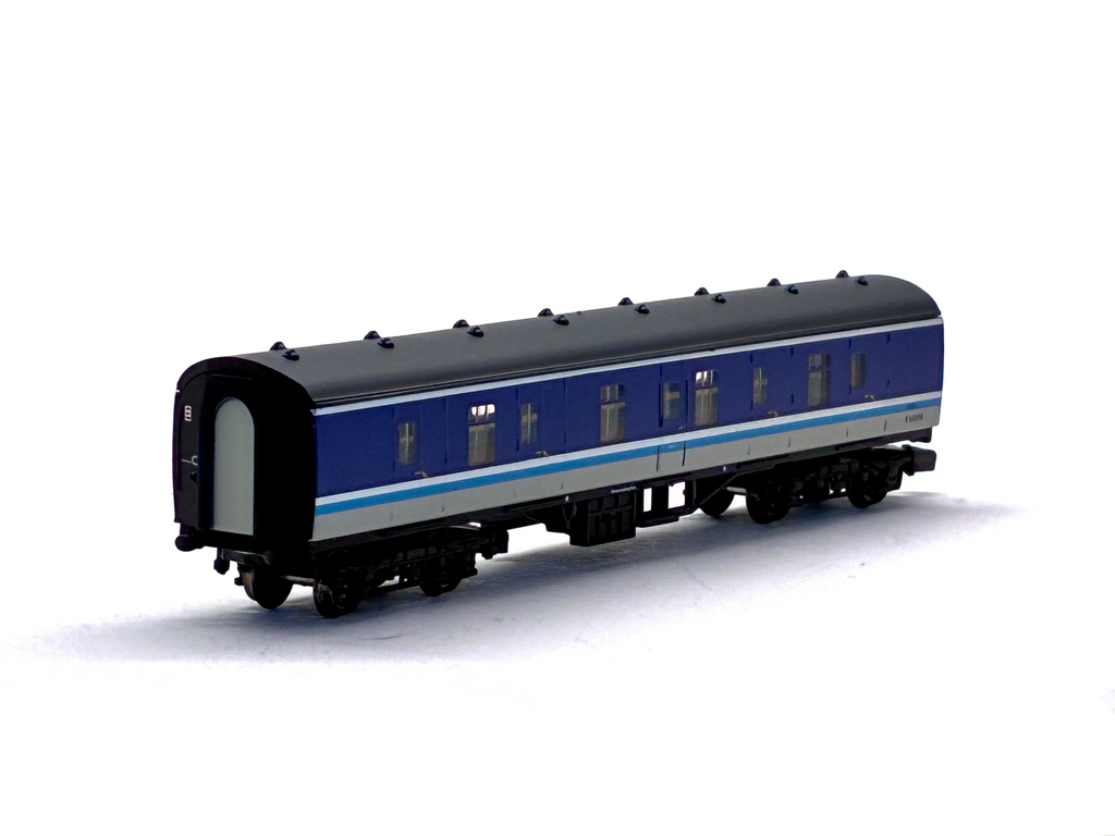 Graham Farish 374-031 Mk1 NEA full brake in Regional Railways livery