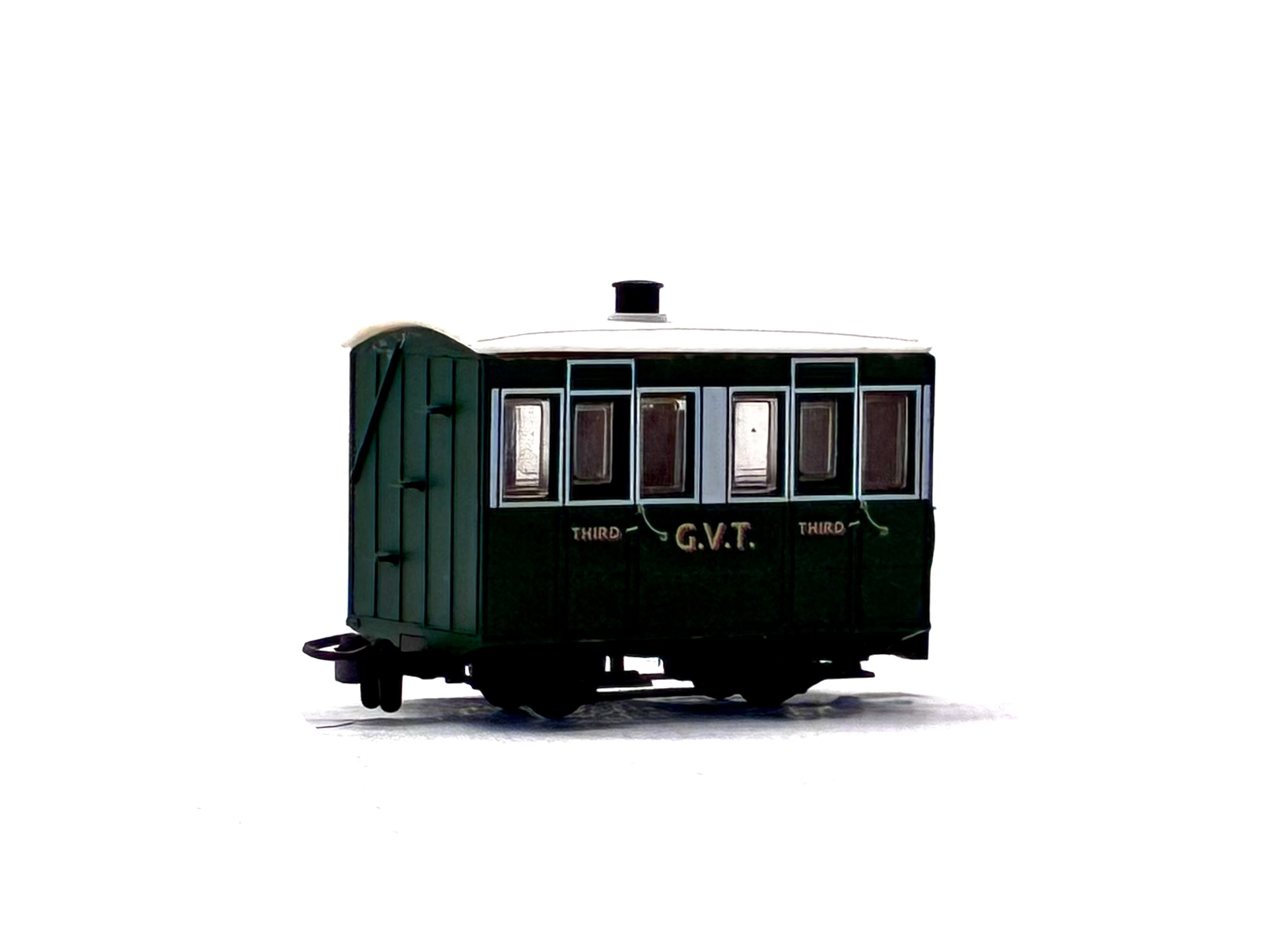 Peco Products GR-500 4-wheel enclosed coach in Glyn Valley Tramway green