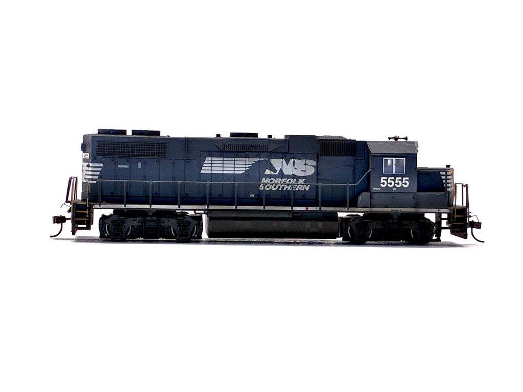 Bachmann USA 66802 BUS EMD GP38-2, Norfolk Southern #5555 digital sound fitted