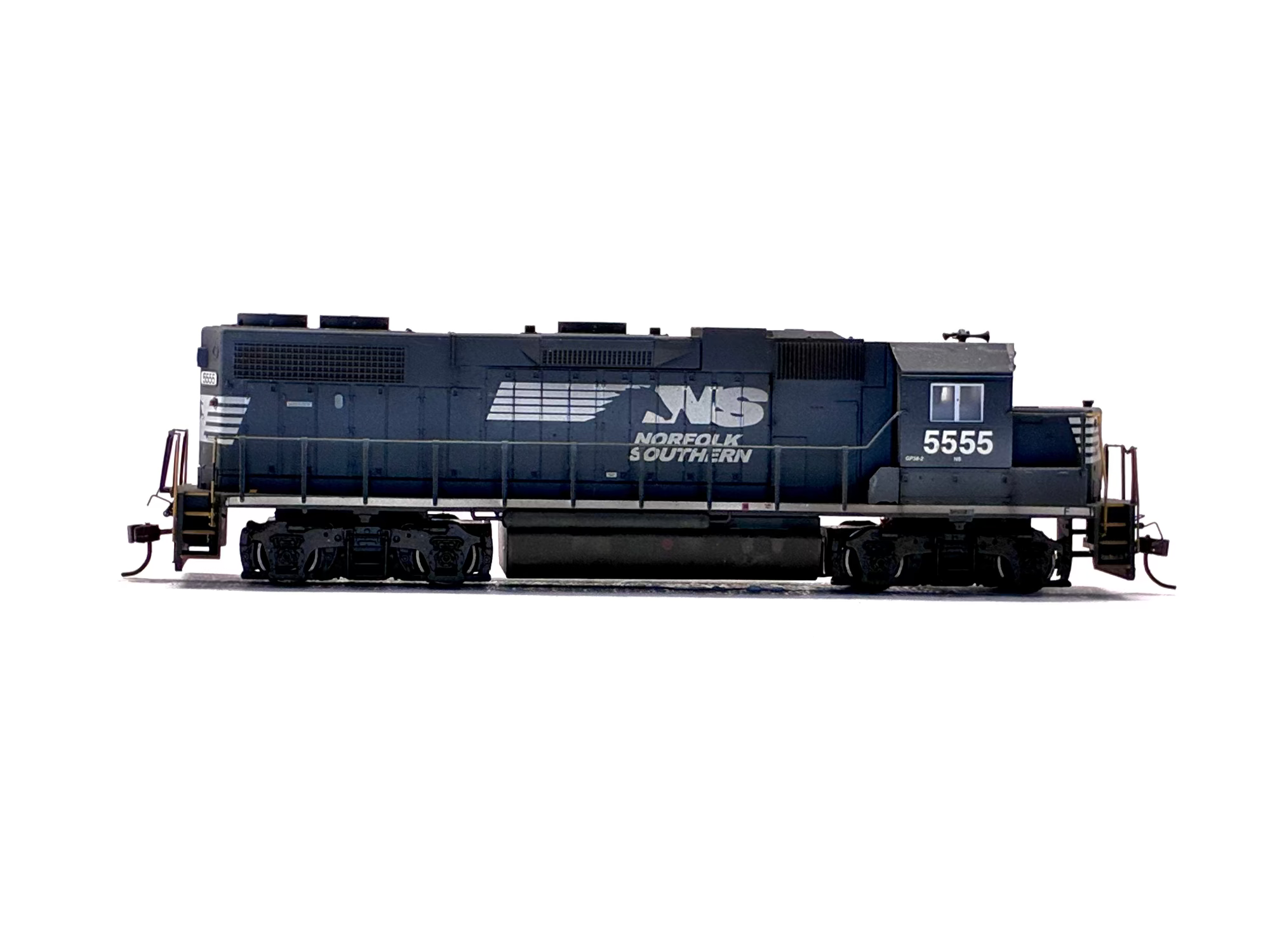 Bachmann USA 66802 BUS EMD GP38-2, Norfolk Southern #5555 digital sound fitted