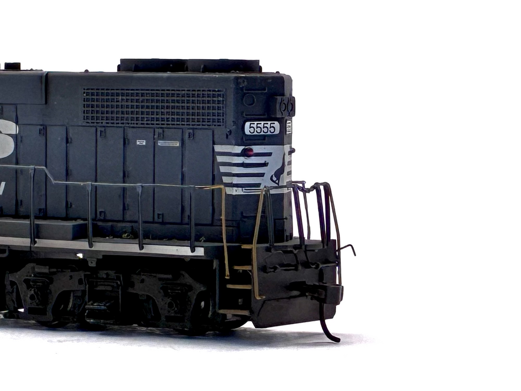 Bachmann USA 66802 BUS EMD GP38-2, Norfolk Southern #5555 digital sound fitted