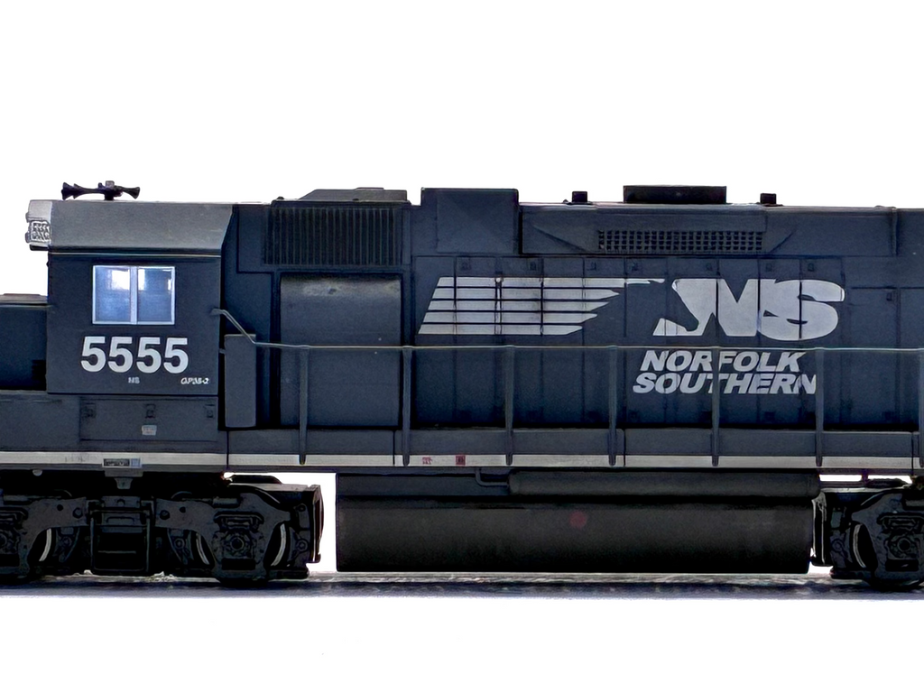 Bachmann USA 66802 BUS EMD GP38-2, Norfolk Southern #5555 digital sound fitted