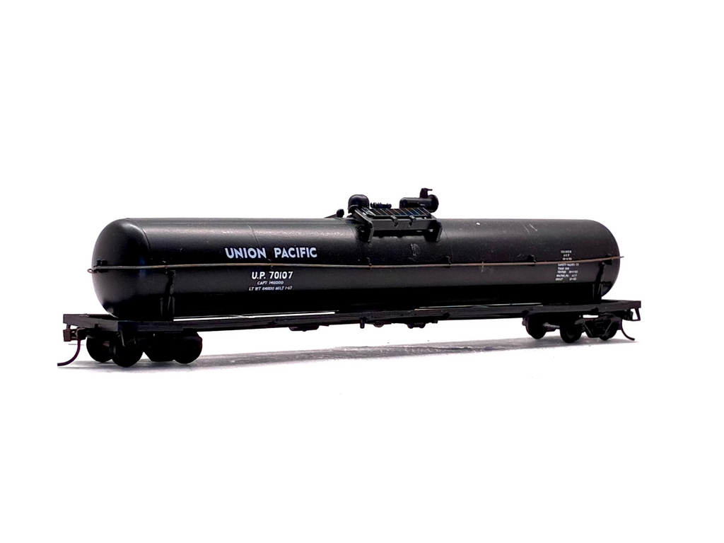 Milton HO Tank Wagon Union Pacific U.P 70107