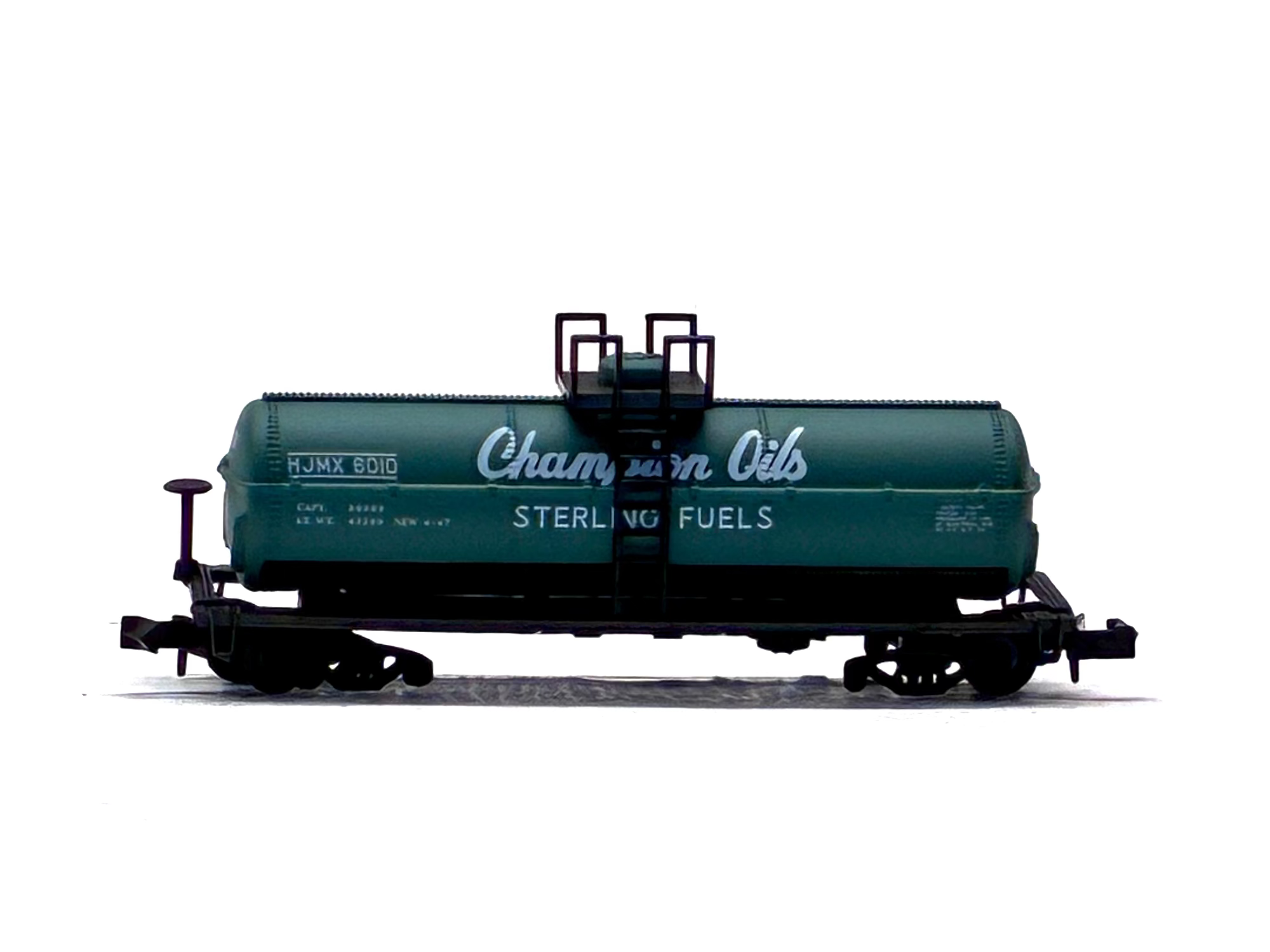 Micro-Trains Line 6010 JMX Tank Car Champion Oils