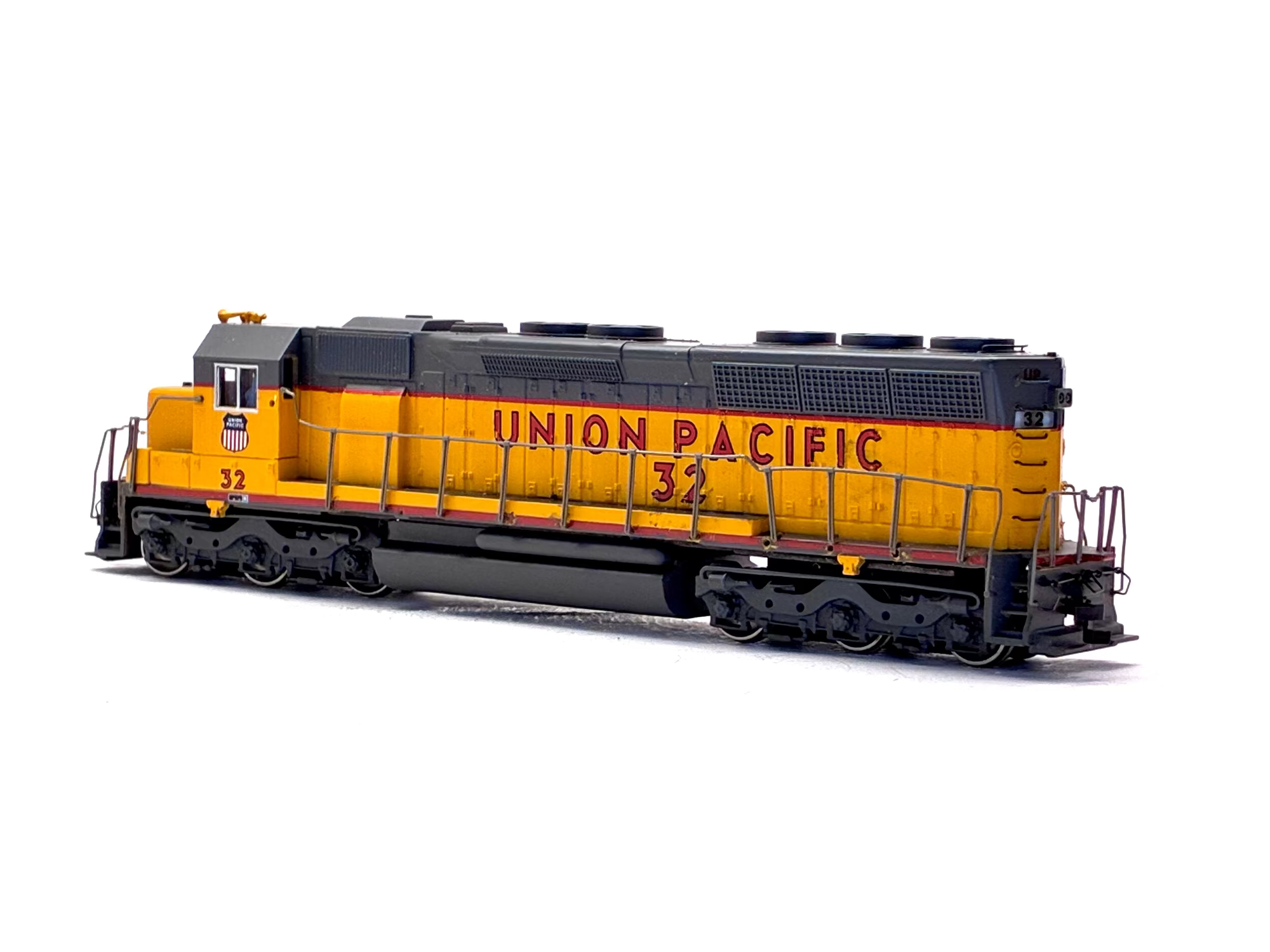 Bachmann plus HO SD45 Diesel Union 'Pacific 32' 11603