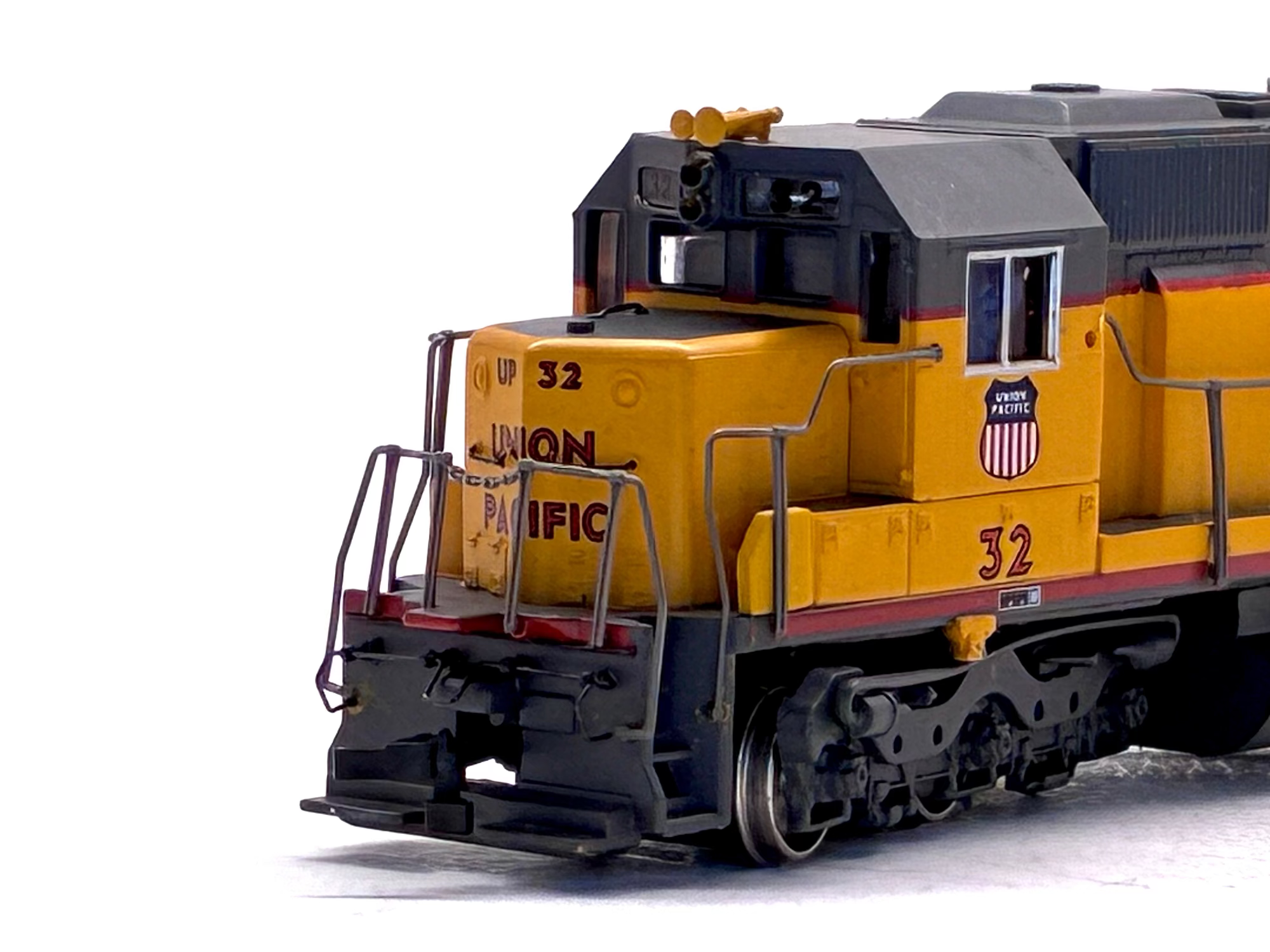 Bachmann plus HO SD45 Diesel Union 'Pacific 32' 11603