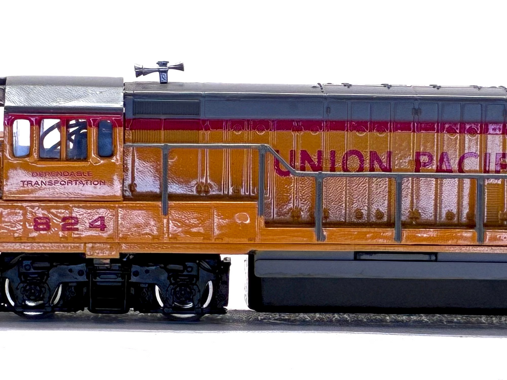 Bachmann HO Scale 41-0640-01 GE U36B Diesel Union Pacific