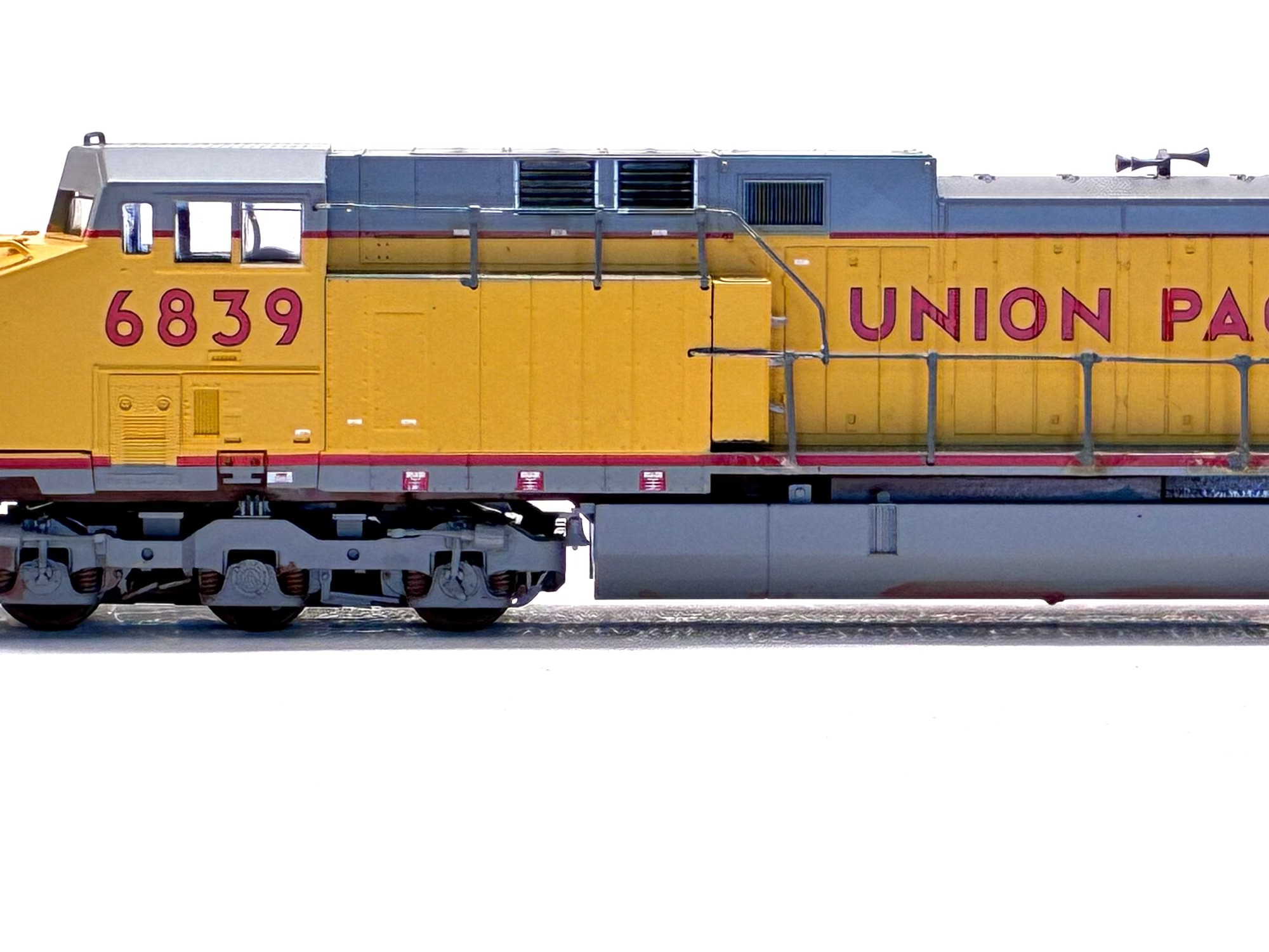 Athearn HO 4355 AC4400 Power Union Pacific 6839
