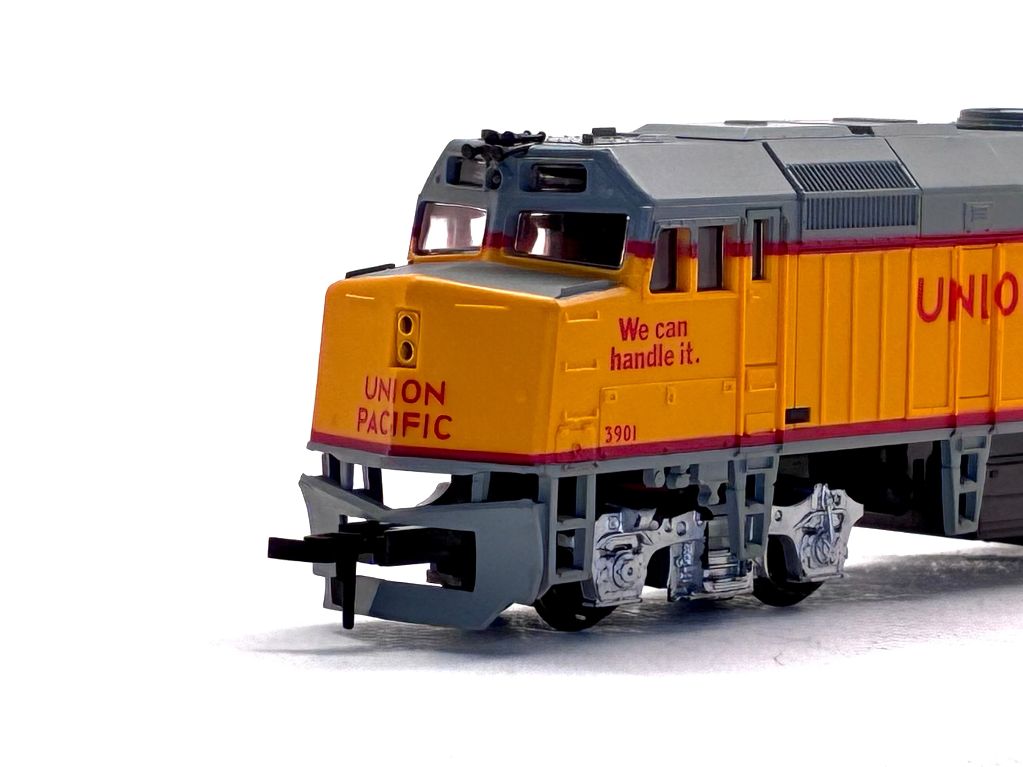 Life-Like HO F40PH Diesel Union Pacific EMD '3901'