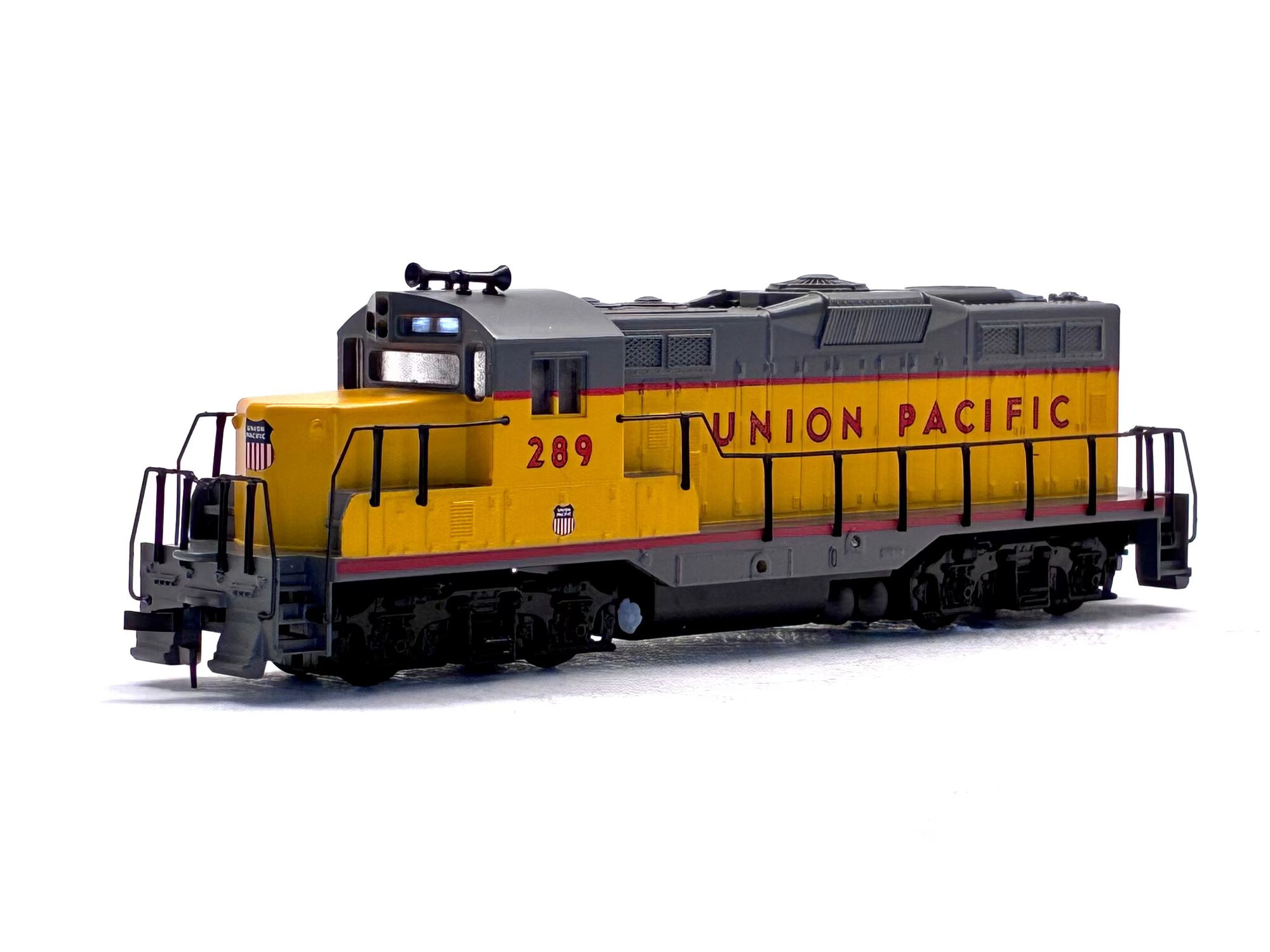 Walthers 931-102 GP9M EMD 289 of the Union Pacific
