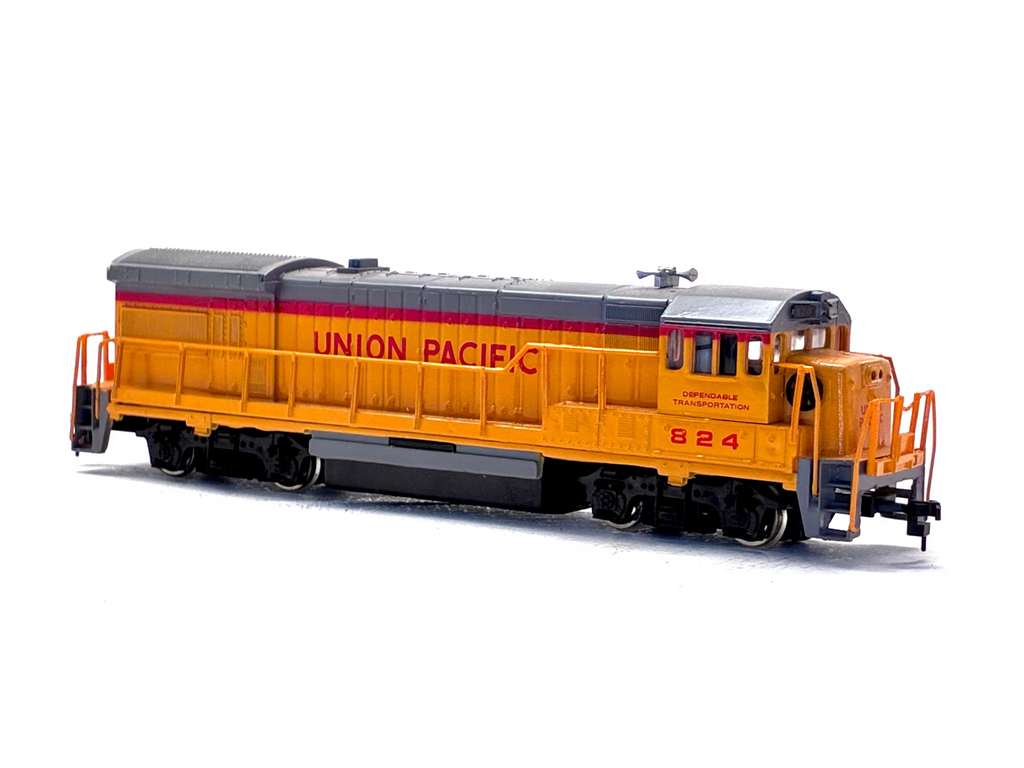 Bachmann HO Scale 64000 Union Pacific '824'