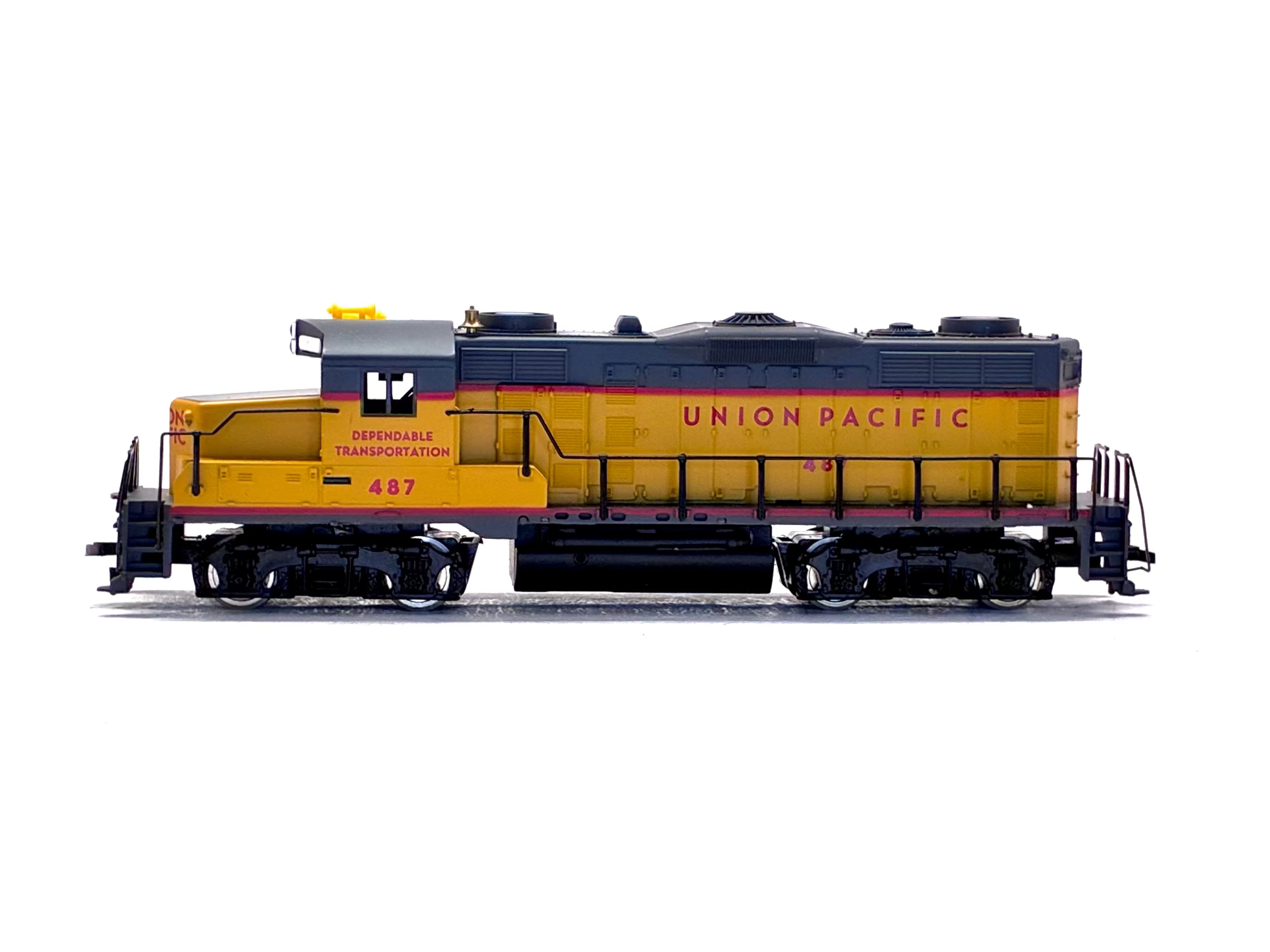 Mantua HO 414-003 Diesel Union Pacific GP20 '487'